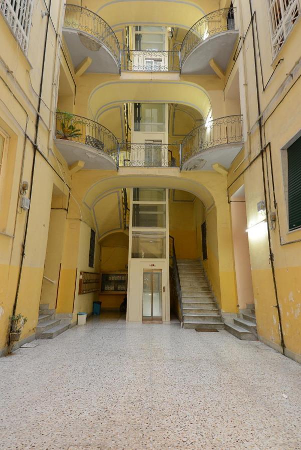In Centro B&B Castellammare di Stabia Dış mekan fotoğraf